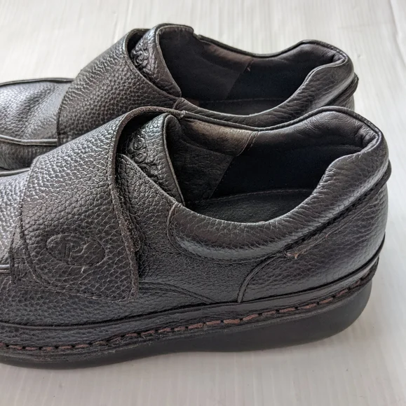 PROPET men's brown leather shoes - Picture 7 of 11